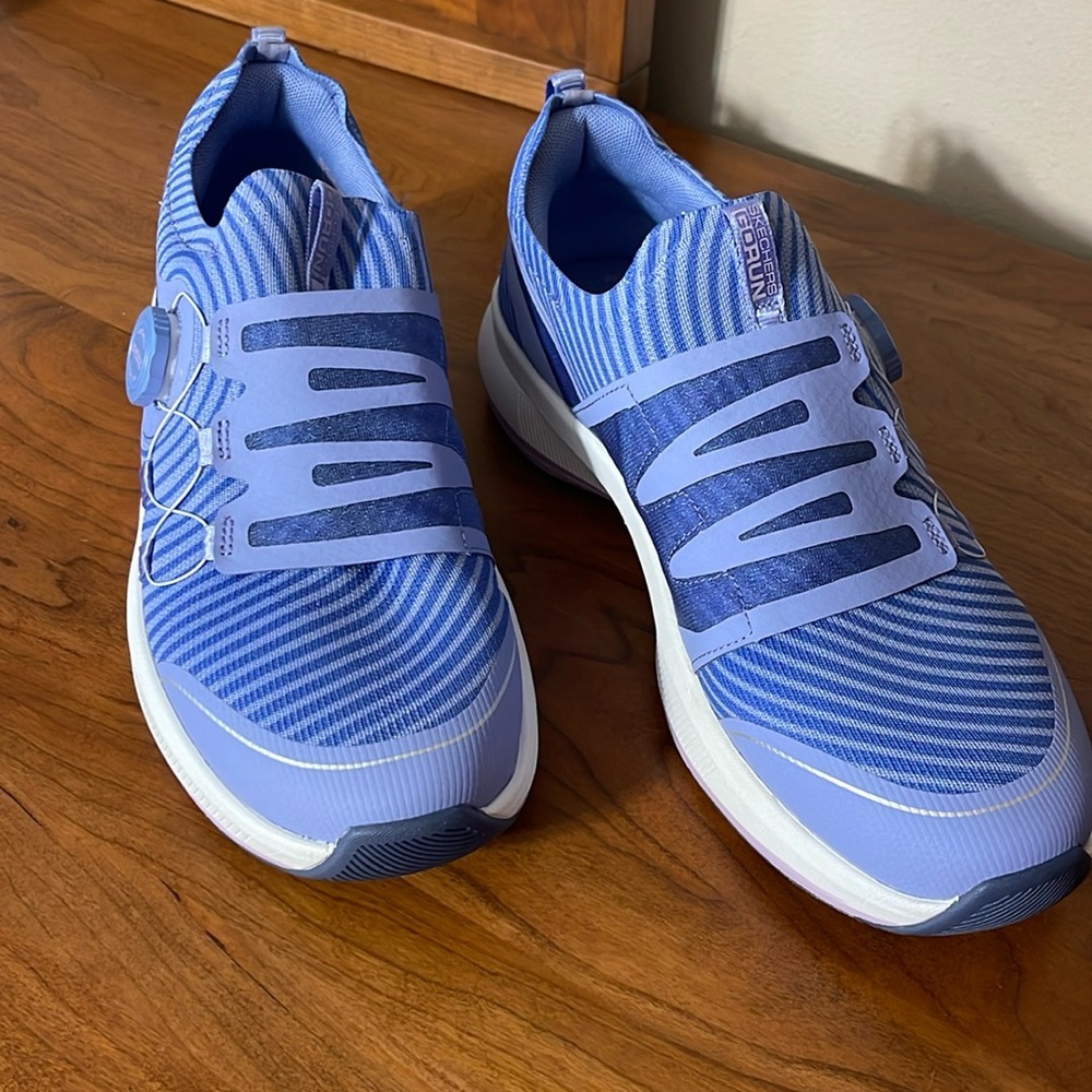 Sketchers slipons GoRun